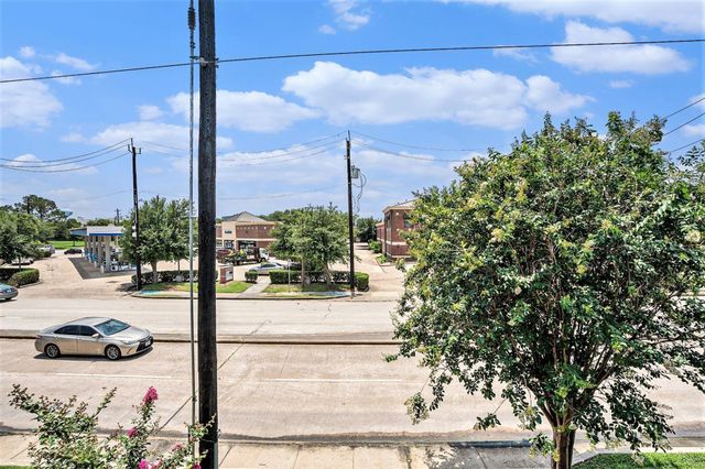 1500 Bay Area Boulevard 424, Houston, TX 77058