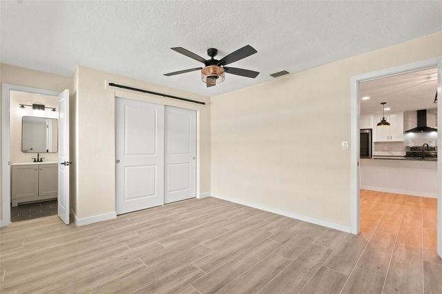 4700 CHANCELLOR STREET NE, St Petersburg, FL 33703