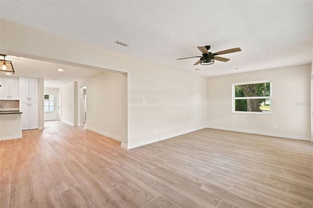4700 CHANCELLOR STREET NE, St Petersburg, FL 33703