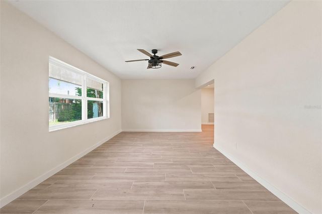 4700 CHANCELLOR STREET NE, St Petersburg, FL 33703