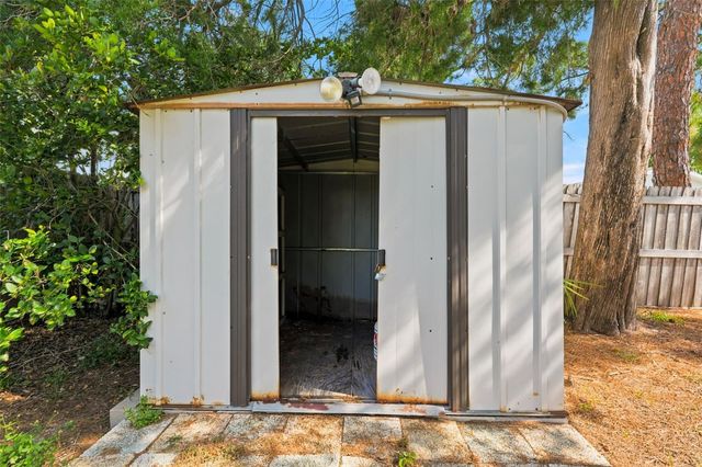 4700 CHANCELLOR STREET NE, St Petersburg, FL 33703