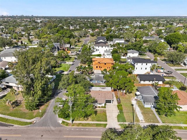 4700 CHANCELLOR STREET NE, St Petersburg, FL 33703