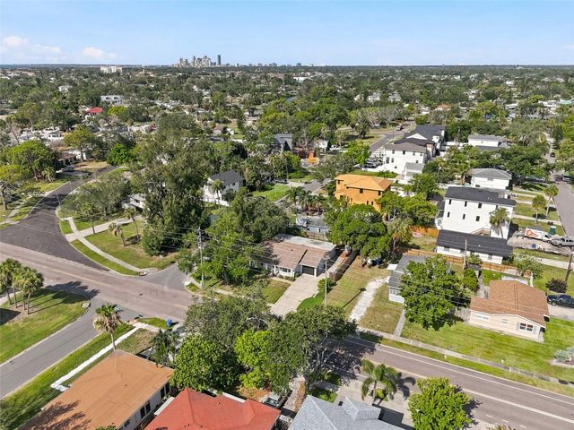 4700 CHANCELLOR STREET NE, St Petersburg, FL 33703