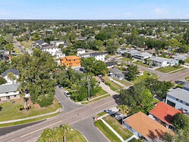 4700 CHANCELLOR STREET NE, St Petersburg, FL 33703