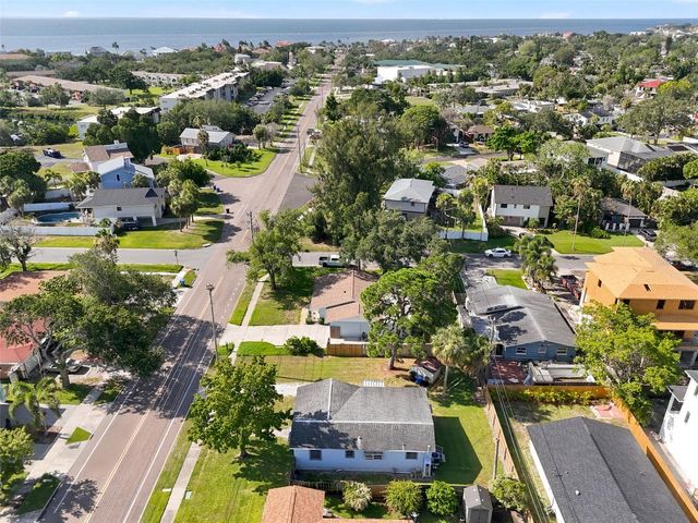 4700 CHANCELLOR STREET NE, St Petersburg, FL 33703