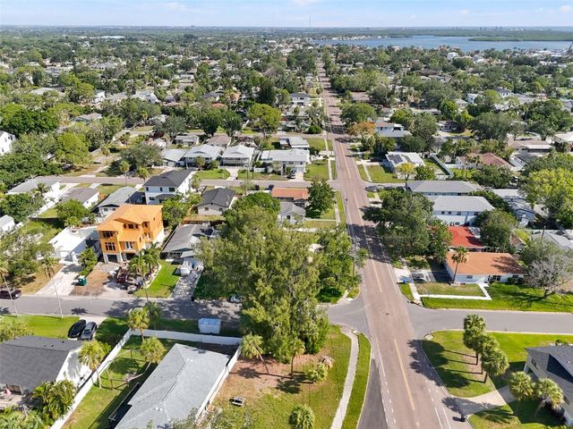 4700 CHANCELLOR STREET NE, St Petersburg, FL 33703