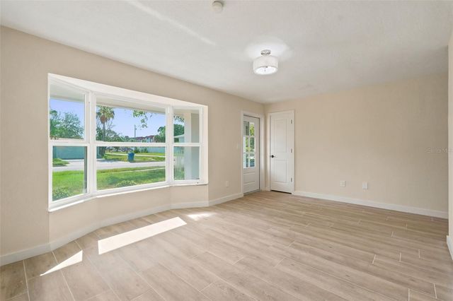 4700 CHANCELLOR STREET NE, St Petersburg, FL 33703
