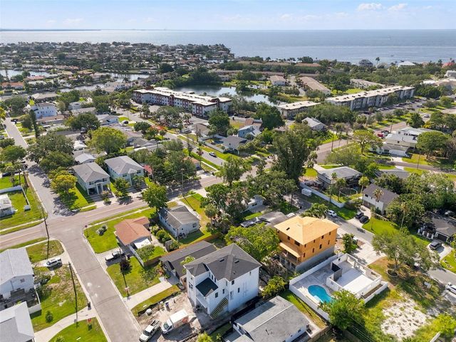 4700 CHANCELLOR STREET NE, St Petersburg, FL 33703