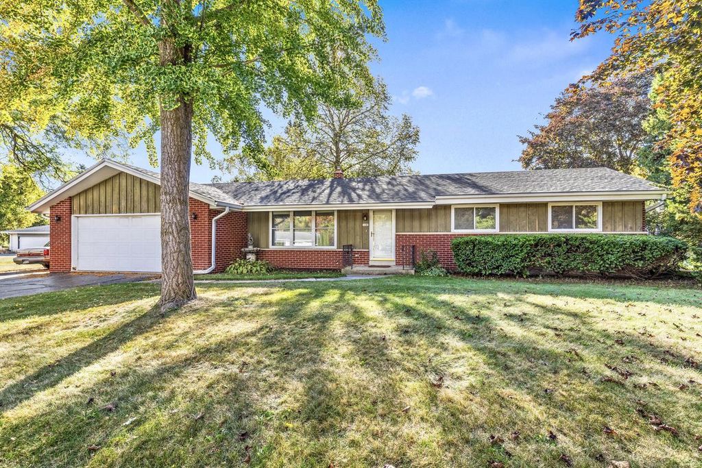 8680 N 63rd STREET, Brown Deer, WI 53223