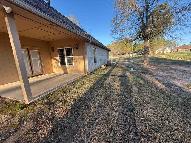 156 Terra LN, Longview, TX 75605