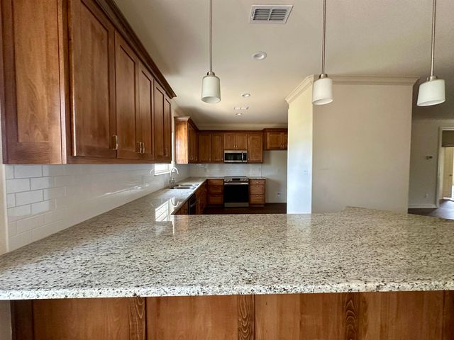 156 Terra LN, Longview, TX 75605