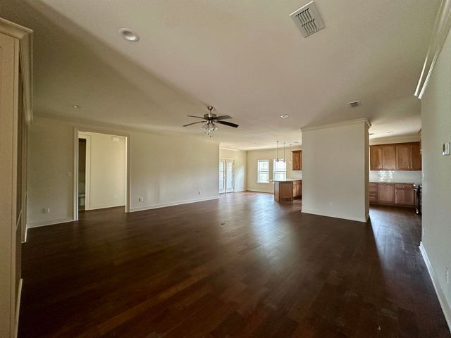 156 Terra LN, Longview, TX 75605