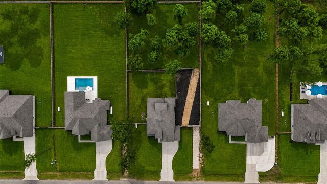 13432 Maverick Trail Road, Conroe, TX 77303