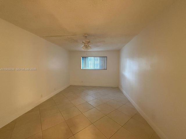523 Trace Circle 105, Deerfield Beach, FL 33441
