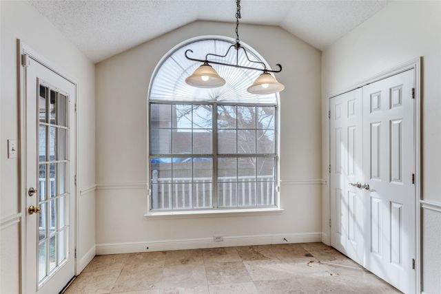 7628 Arbor Ridge Court, Fort Worth, TX 76112