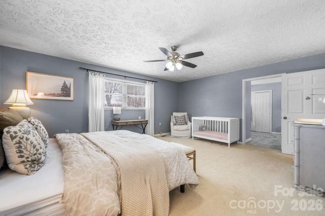 1621 Dakota Drive, Hudson, NC 28638