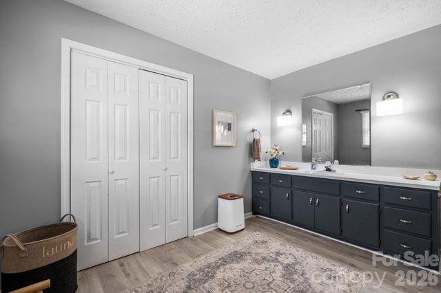 1621 Dakota Drive, Hudson, NC 28638