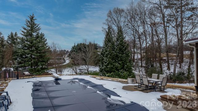 1621 Dakota Drive, Hudson, NC 28638