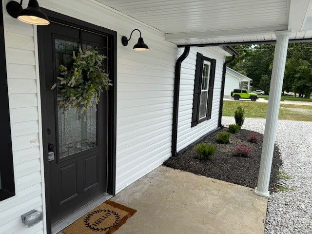 803 Westside Dr, Tullahoma, TN 37388