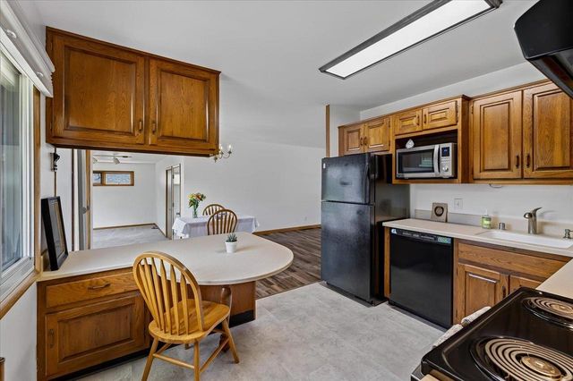 33 Belmont Road, Madison, WI 53714