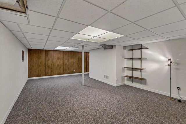 33 Belmont Road, Madison, WI 53714