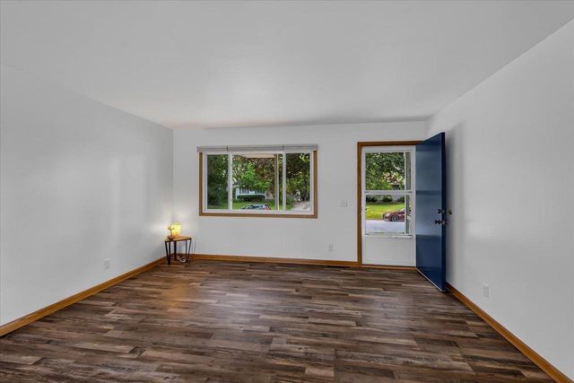 33 Belmont Road, Madison, WI 53714