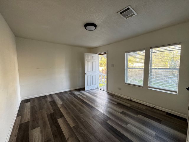 2019 Summer Avenue, Waco, TX 76708