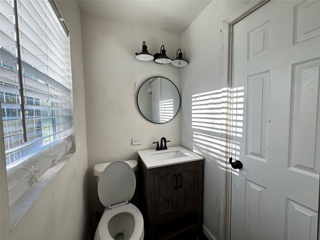 2019 Summer Avenue, Waco, TX 76708