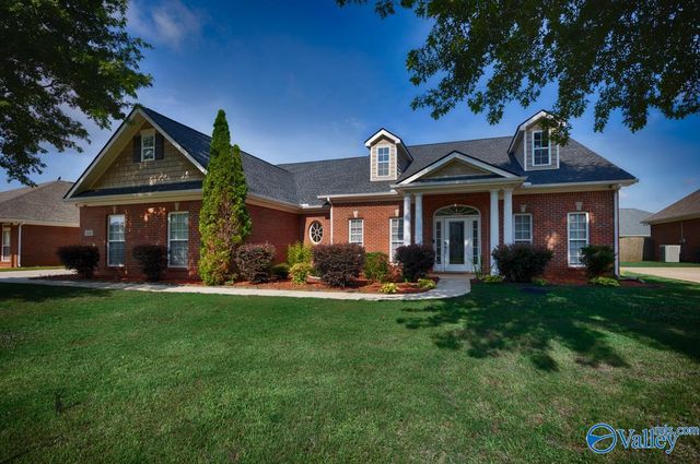114 Legacy Cove Drive, Madison, AL 35756