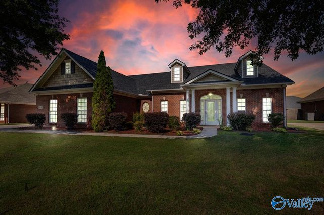 114 Legacy Cove Drive, Madison, AL 35756