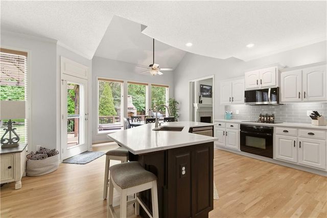 14059 S GALLERY Street, Olathe, KS 66062