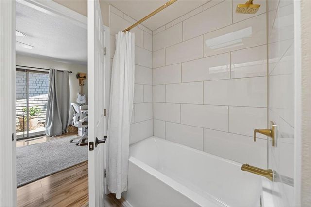 345 Donnas Lane, Hollister, CA 95023