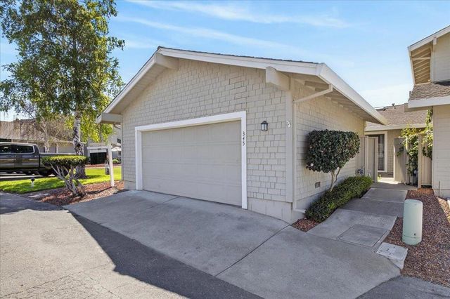 345 Donnas Lane, Hollister, CA 95023