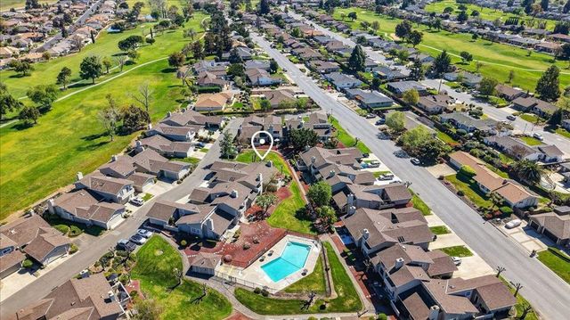 345 Donnas Lane, Hollister, CA 95023