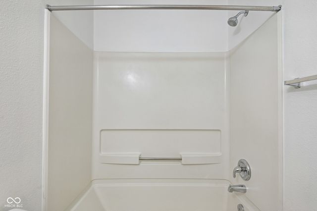 7741 Dayflower Court, Noblesville, IN 46062