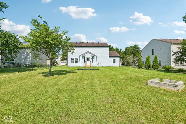 7741 Dayflower Court, Noblesville, IN 46062