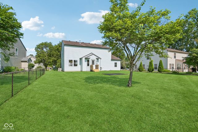 7741 Dayflower Court, Noblesville, IN 46062