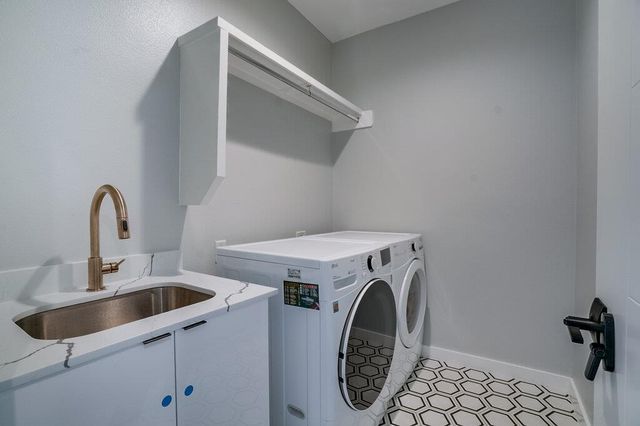 2108 Tillery ST 1105, Austin, TX 78723