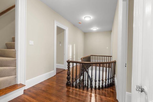 105 Central St, Andover, MA 01810