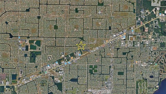 542 NE 5th CT, Cape Coral, FL 33909