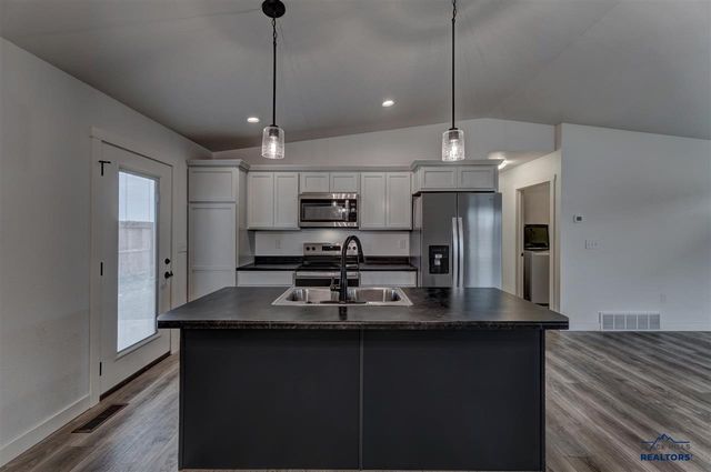 421 Nighthawk Drive, Box Elder, SD 57719