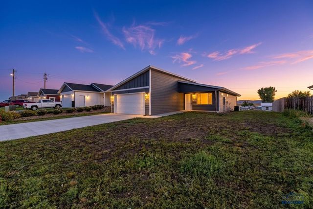 421 Nighthawk Drive, Box Elder, SD 57719