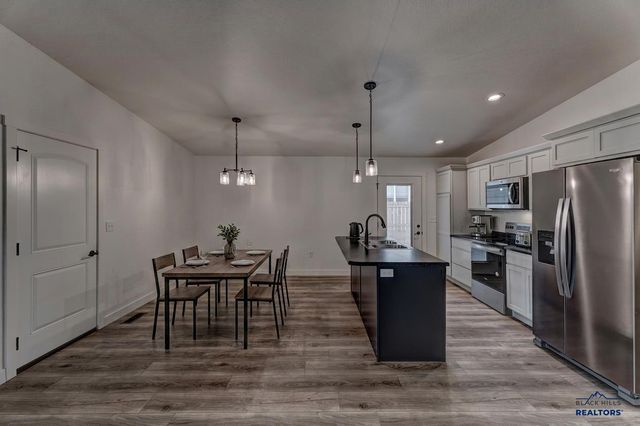 421 Nighthawk Drive, Box Elder, SD 57719