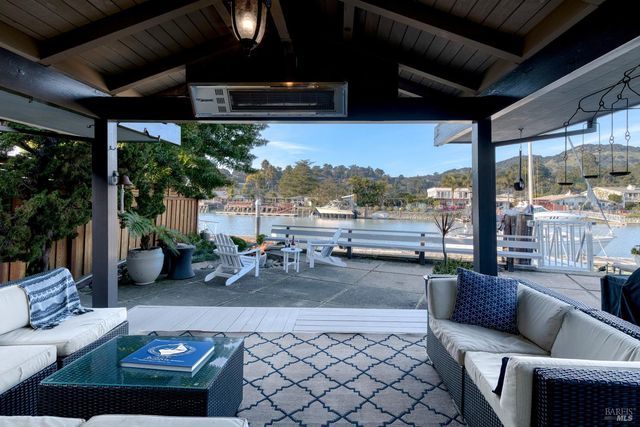 10 Capri Ct, San Rafael, CA 94901