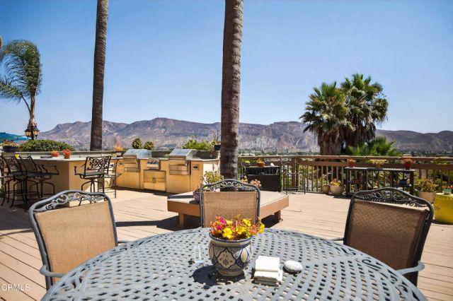 535 Ridgecrest Drive, Santa Paula, CA 93060