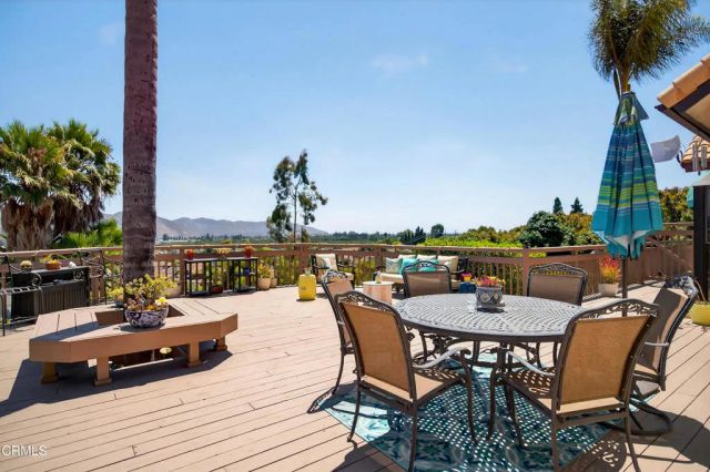 535 Ridgecrest Drive, Santa Paula, CA 93060