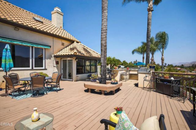 535 Ridgecrest Drive, Santa Paula, CA 93060