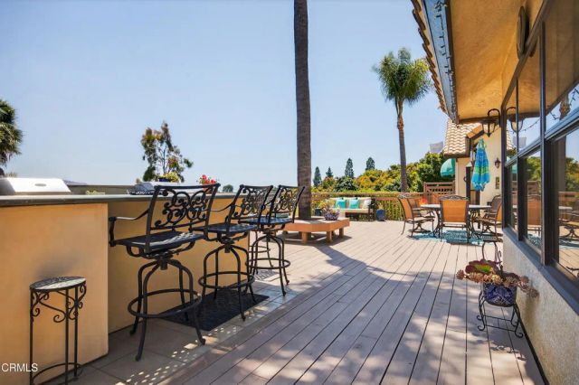 535 Ridgecrest Drive, Santa Paula, CA 93060