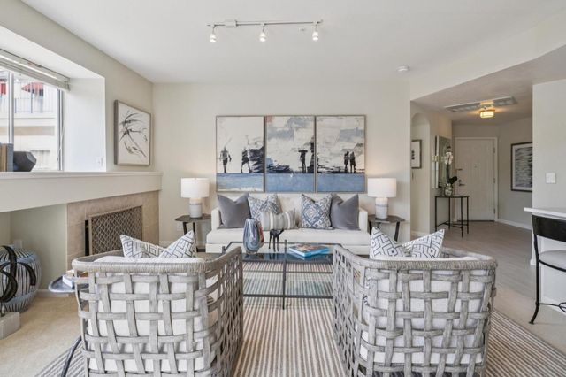 100 Baltic Circle 128, Redwood City, CA 94065