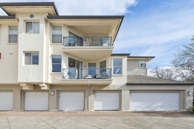 100 Baltic Circle 128, Redwood City, CA 94065